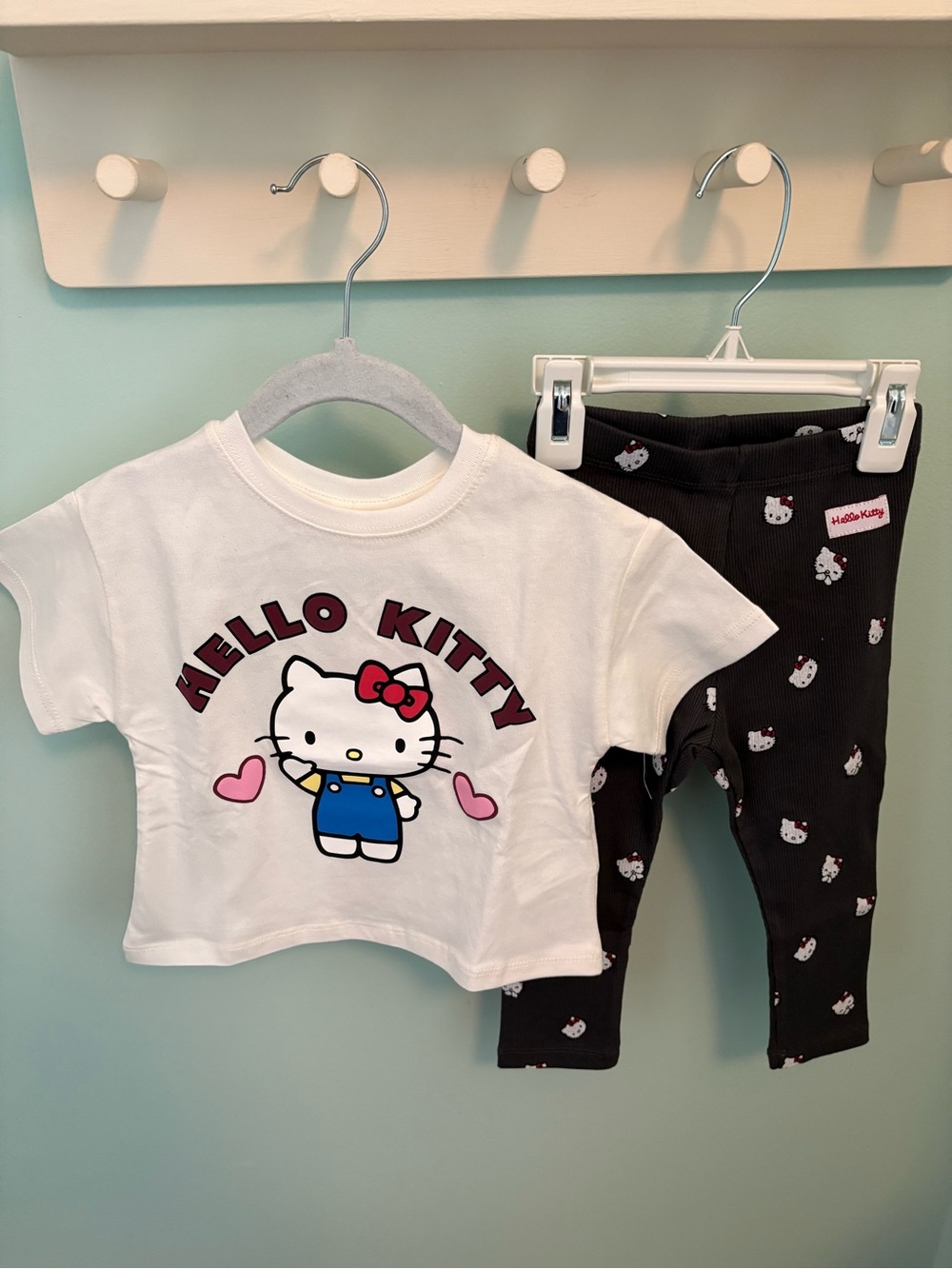 ZARA HELLO KITTY MATCHING SET